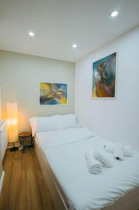 House Of Art Apartment Bucureşti Ngoại thất bức ảnh