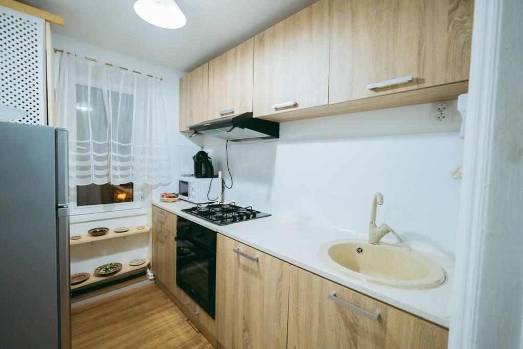 House Of Art Apartment Bucureşti Ngoại thất bức ảnh