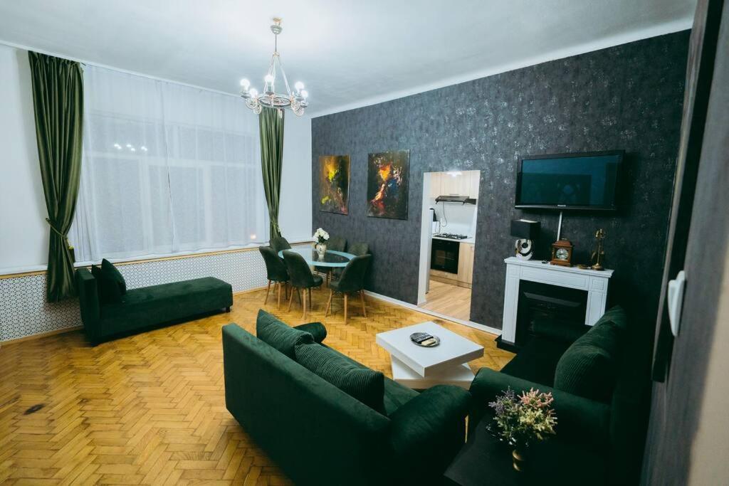 House Of Art Apartment Bucureşti Ngoại thất bức ảnh